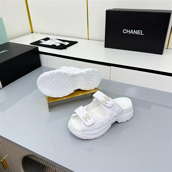 20251128184516667 290